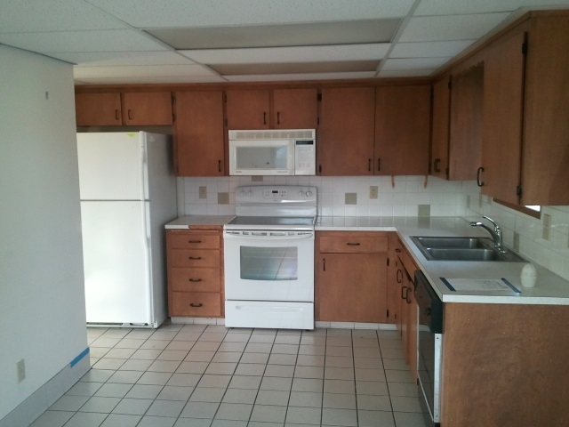 1027 E Columbia Ave - Photo 4