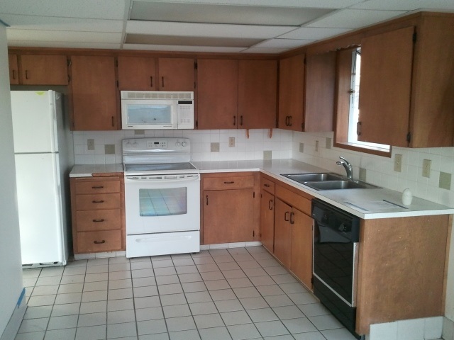 1027 E Columbia Ave - Photo 5