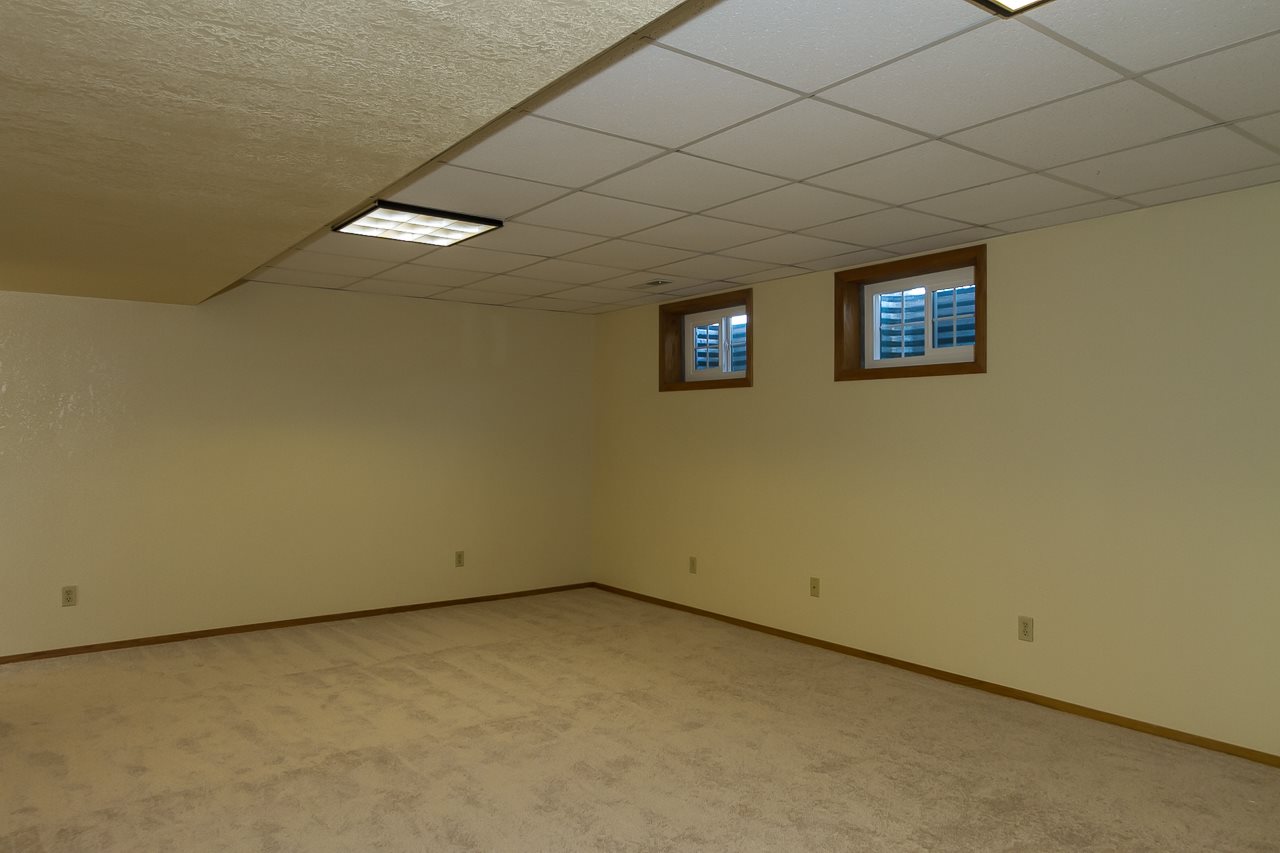 1878 E Ivy - Photo 8