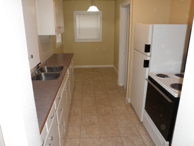 1723 N Stone St - Photo 4