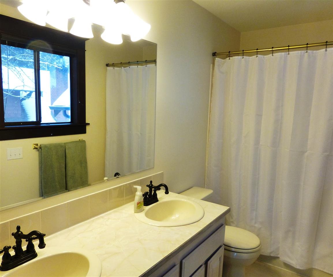 944 E 32nd Ave - Photo 12