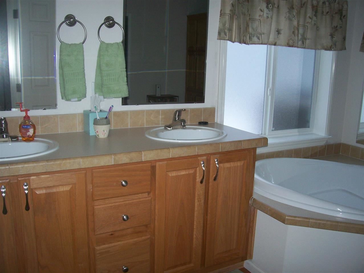 111 Beryl Court - Photo 12
