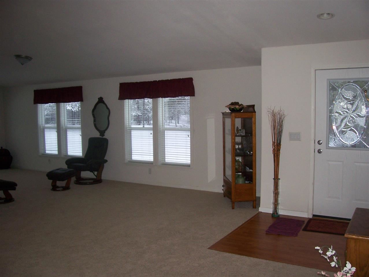 111 Beryl Court - Photo 4