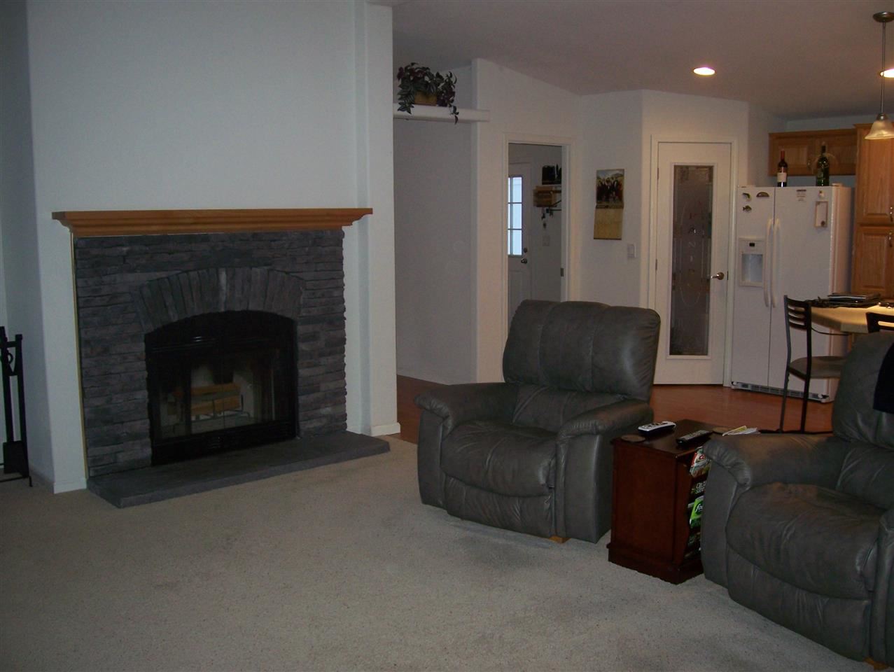 111 Beryl Court - Photo 5