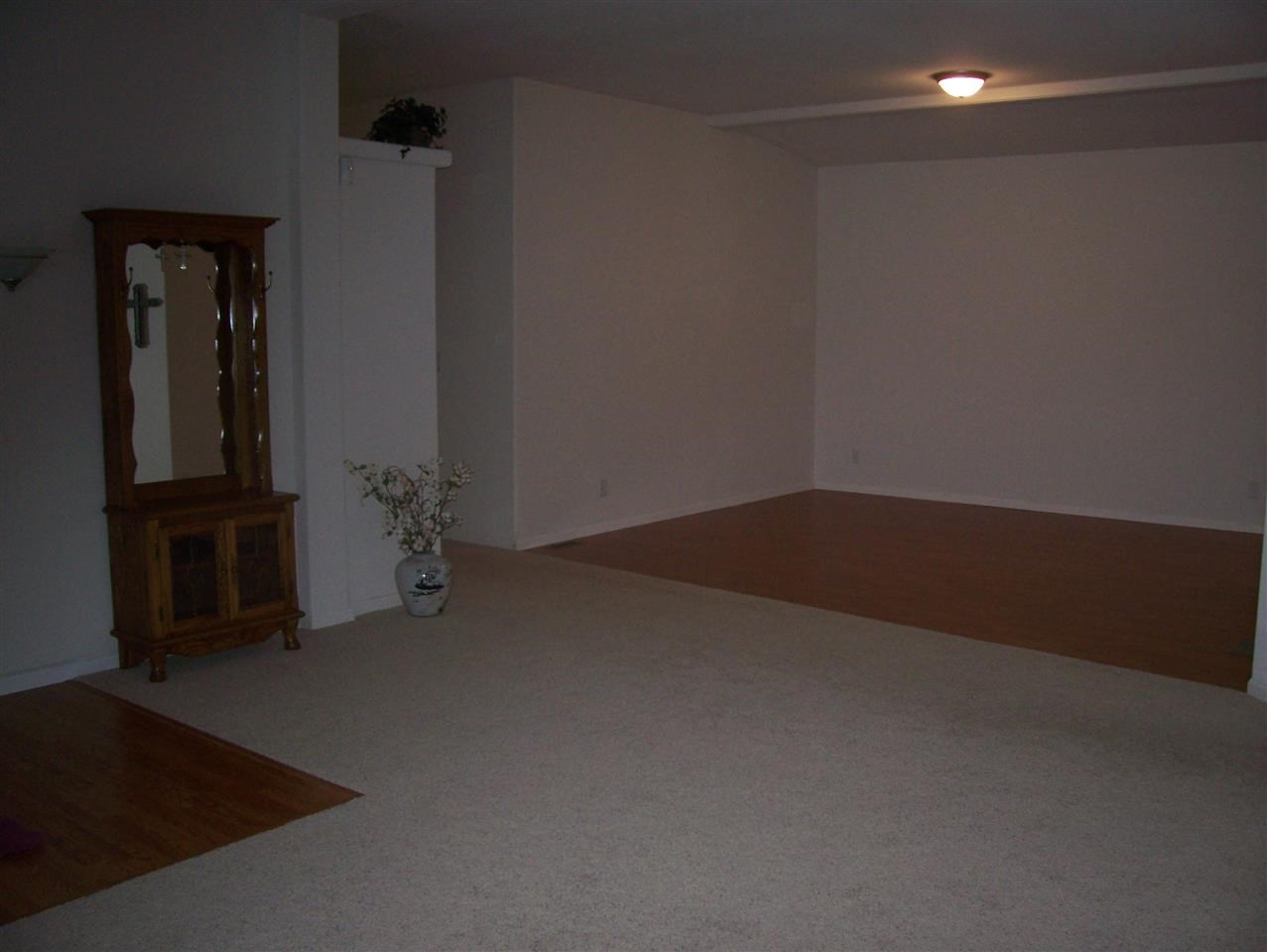 111 Beryl Court - Photo 8