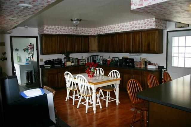 14909 S Valley Chapel Rd - Photo 8