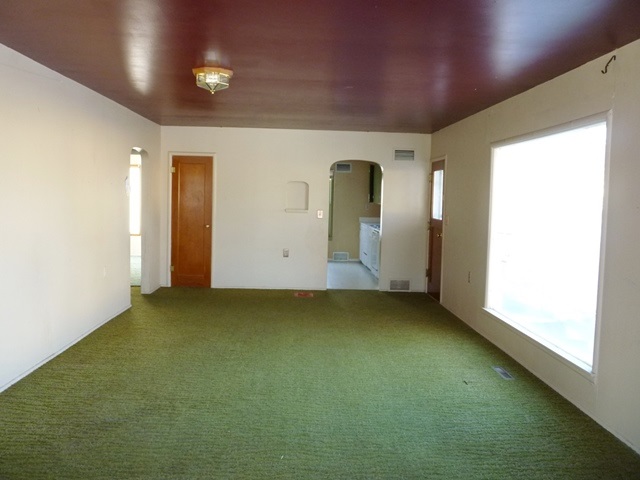 309 Marshall St - Photo 3