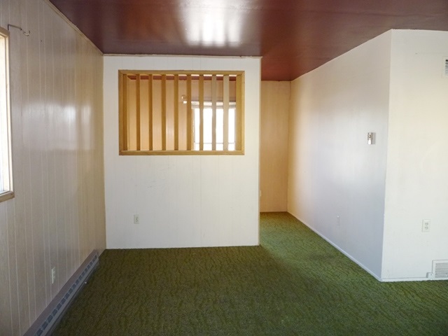 309 Marshall St - Photo 4