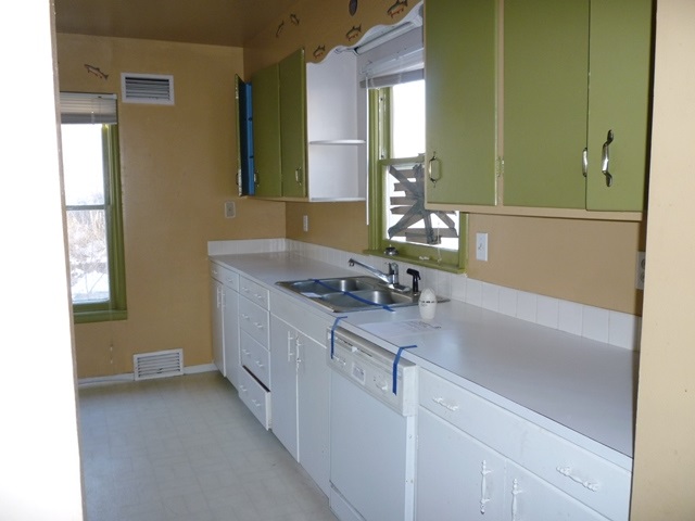 309 Marshall St - Photo 6