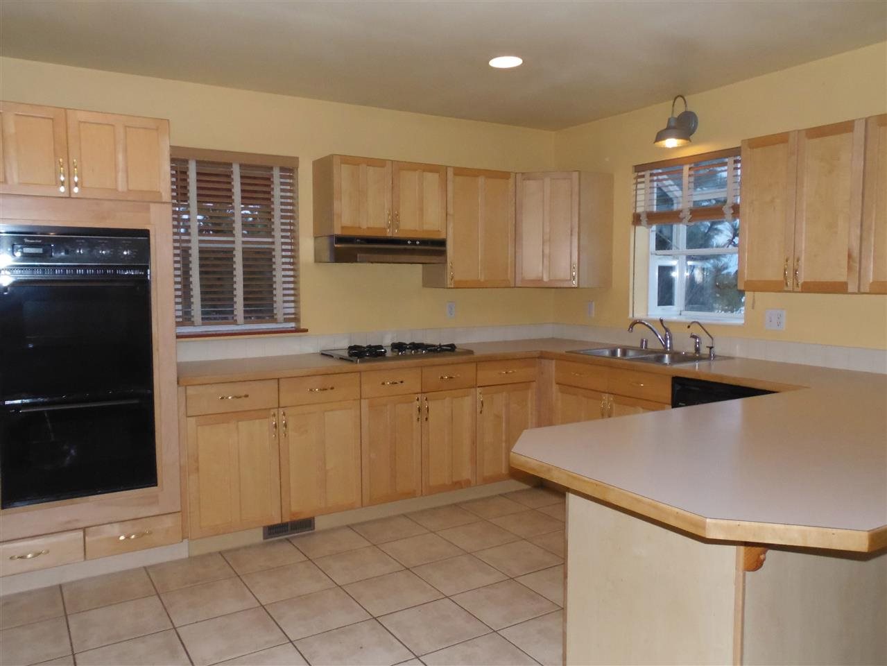 5660 Jergens Rd - Photo 8