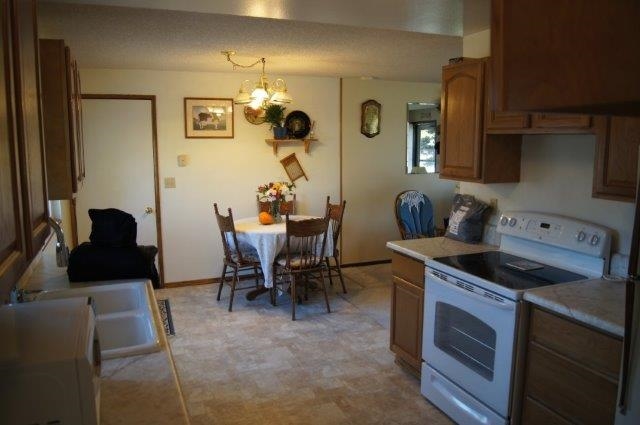 712 N North Ave - Photo 8