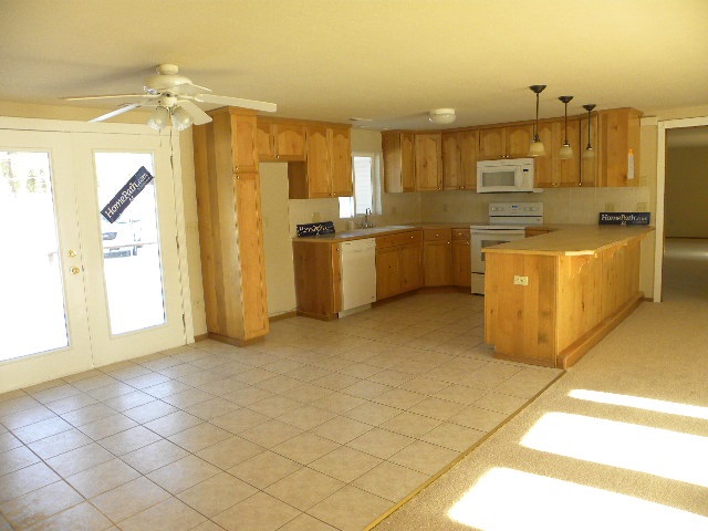 7563 Highway 291 - Photo 2