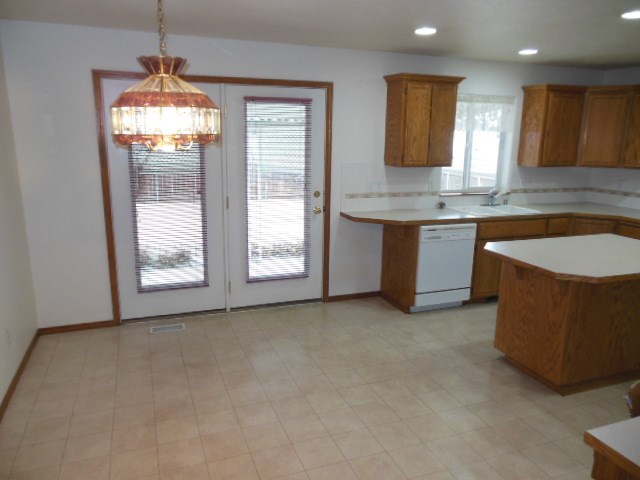 3102 S BANNEN Ct - Photo 5