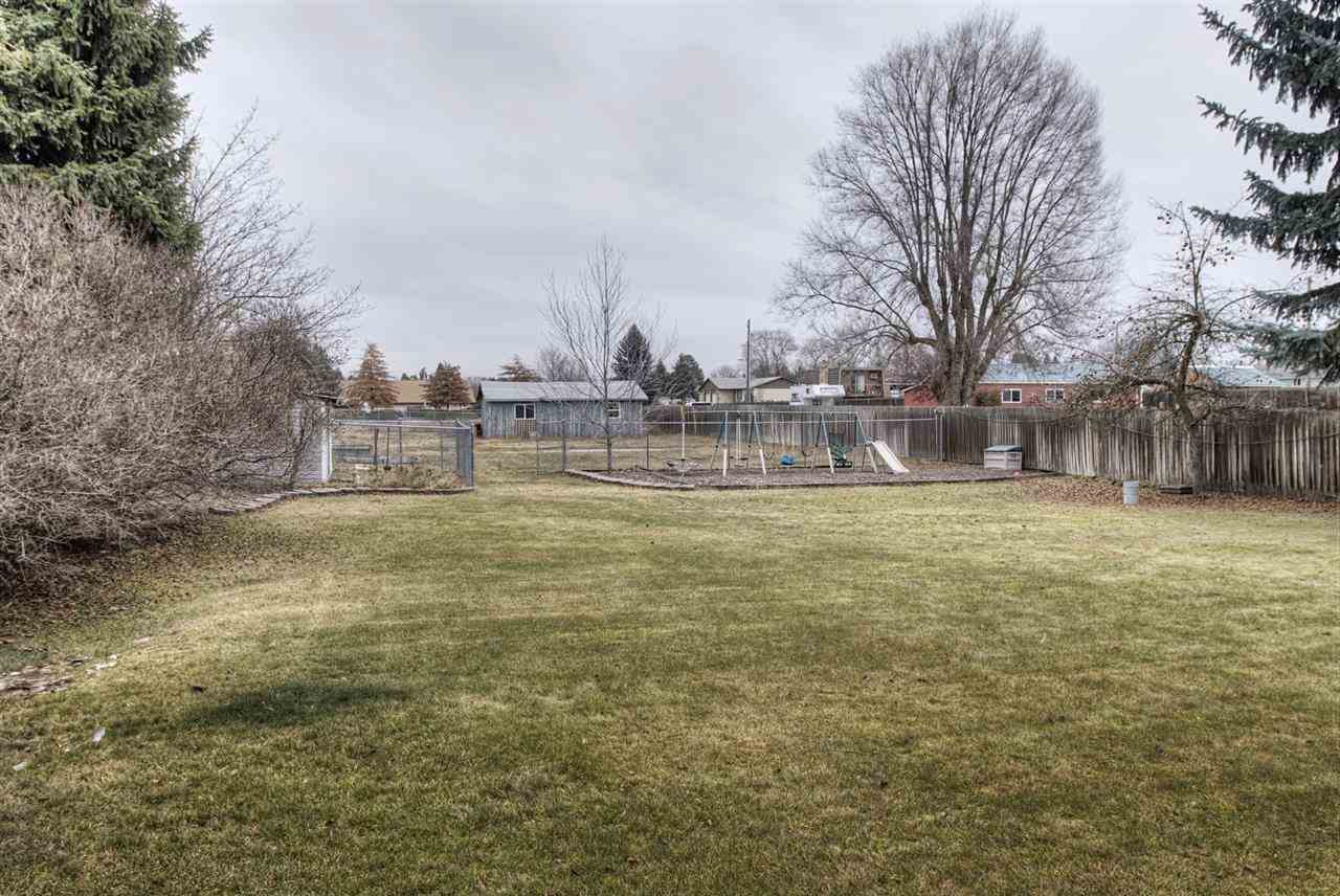 1108 N University - Photo 11