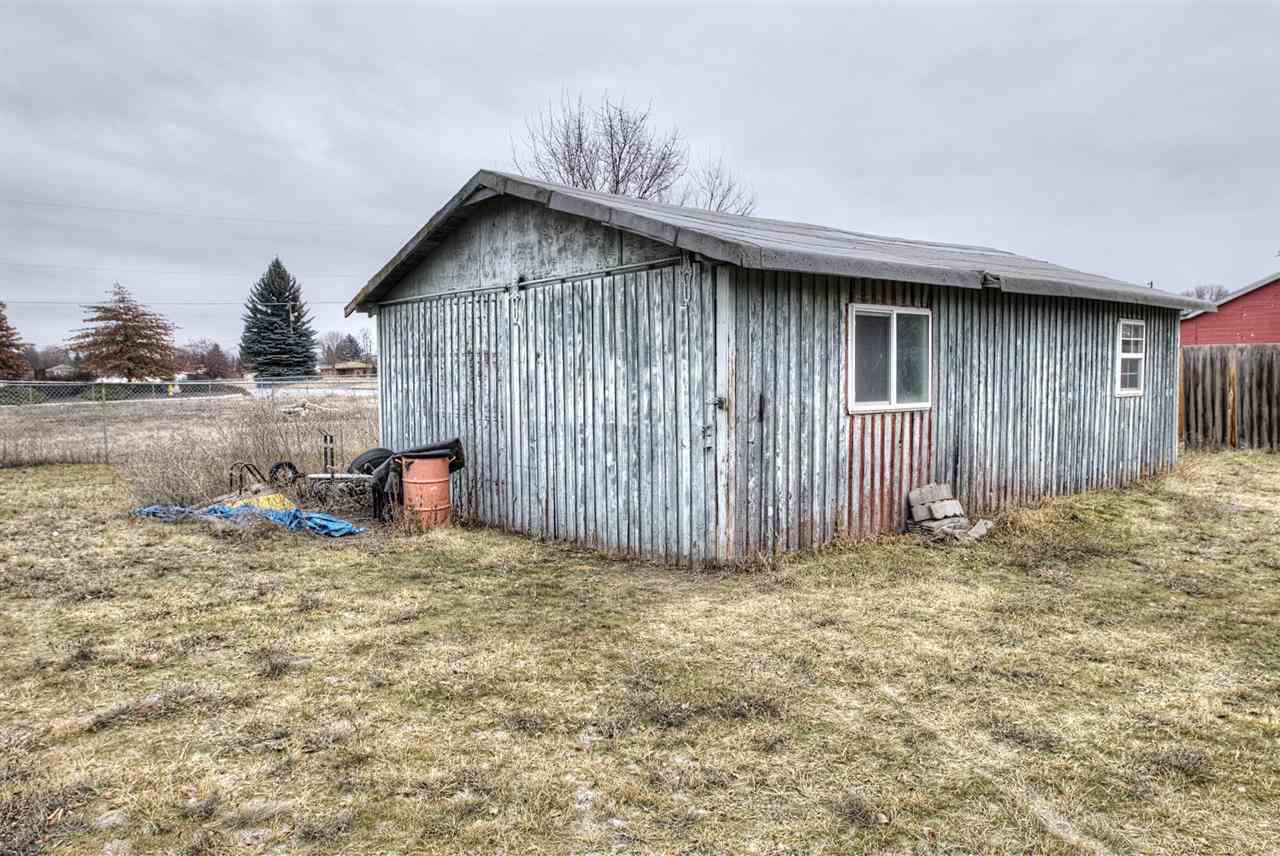 1108 N University - Photo 12