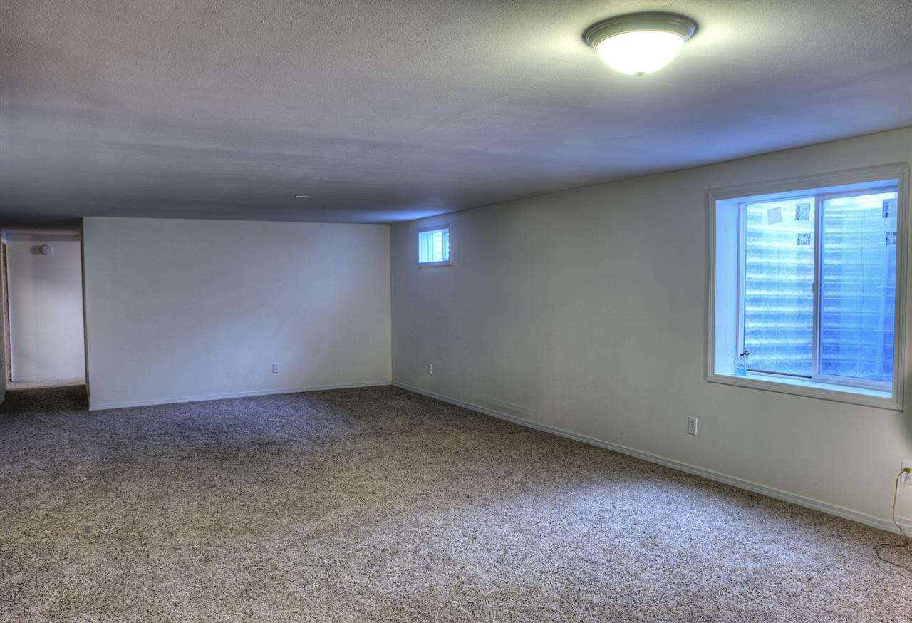 1108 N University - Photo 8