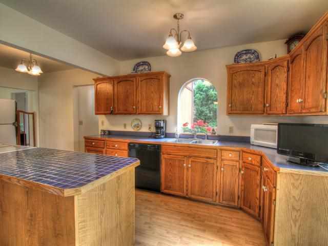 223 W 28th Ave - Photo 9