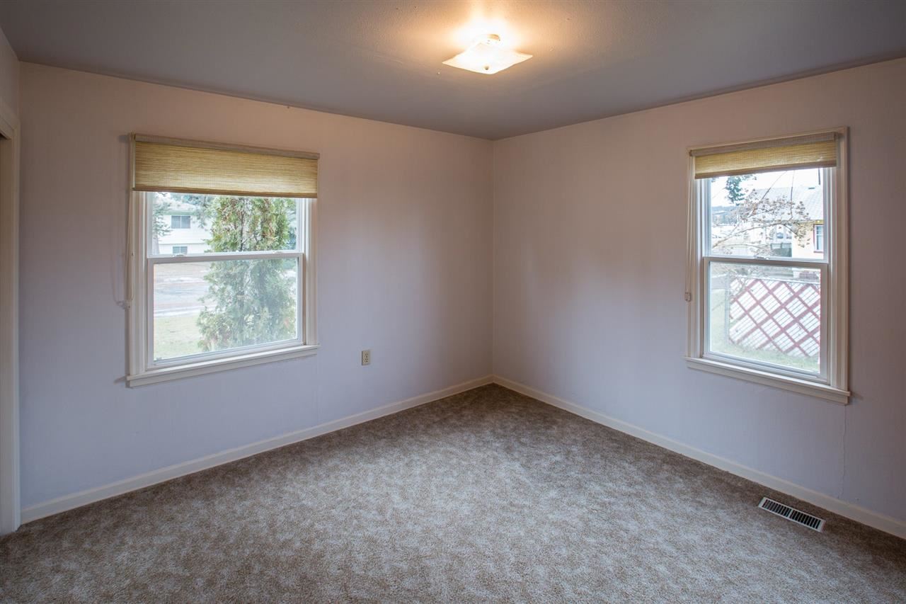4304 W Crown Ave - Photo 11