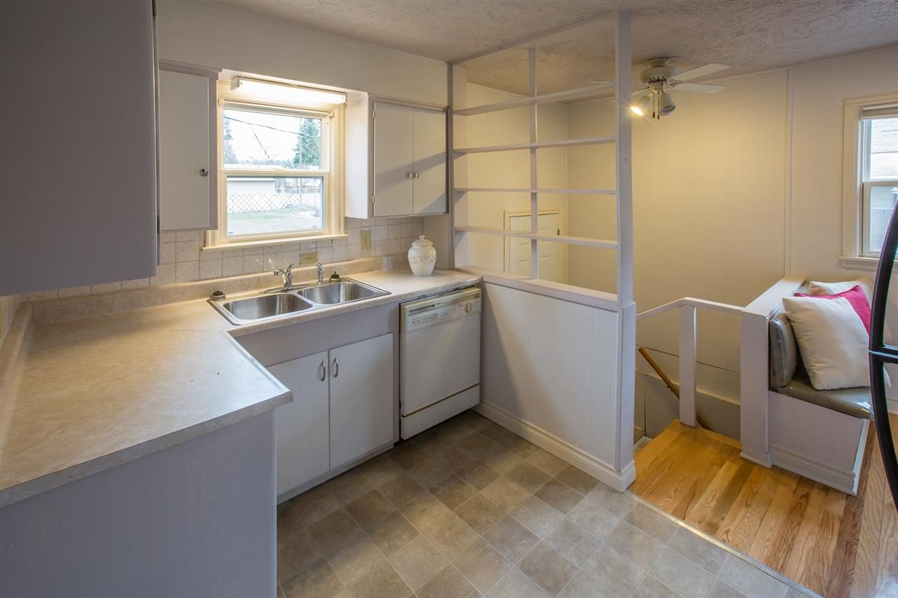 4304 W Crown Ave - Photo 8