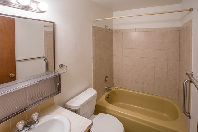 3332 W Francis - Photo 13