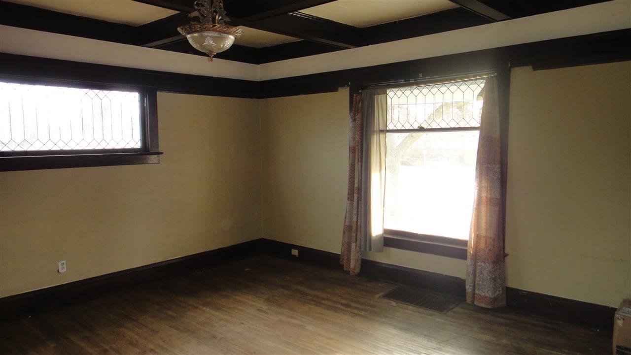804 W Kiernan Ave - Photo 4