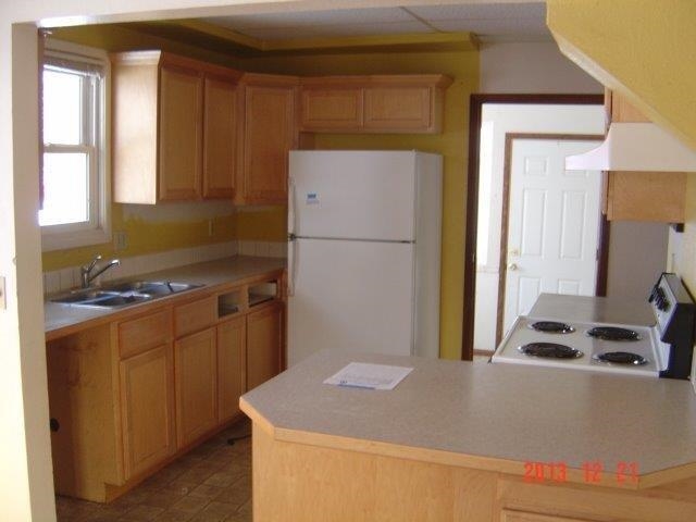180 W 10th Ave - Photo 6