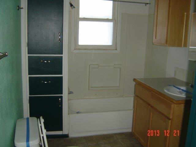 180 W 10th Ave - Photo 9