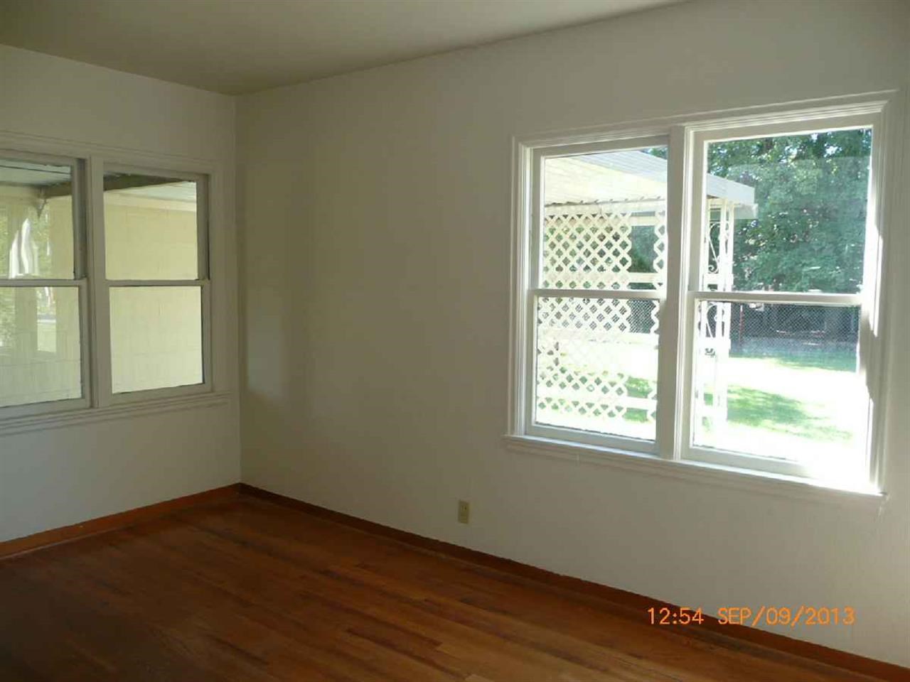 404 S McDonald Rd - Photo 6