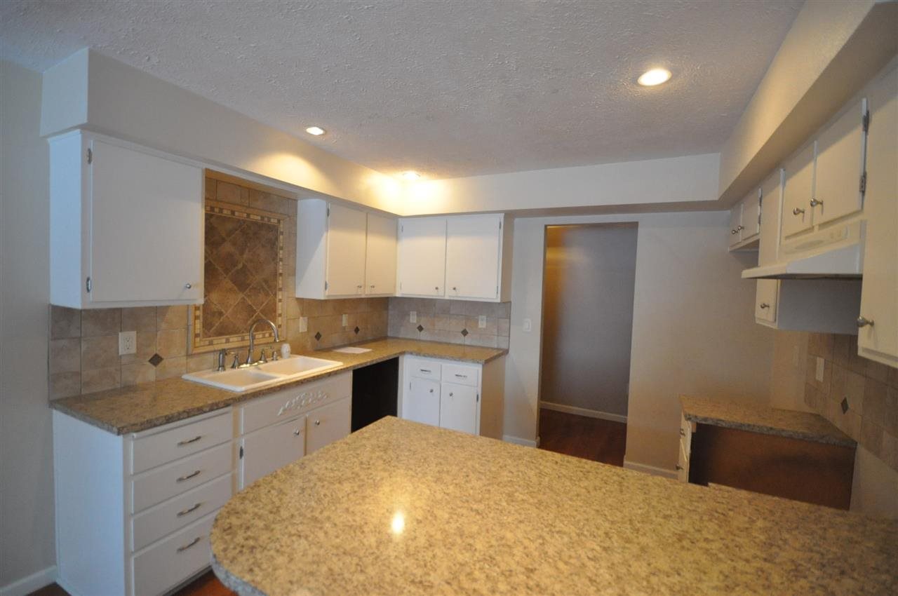 227 N Raymond Rd - Photo 5