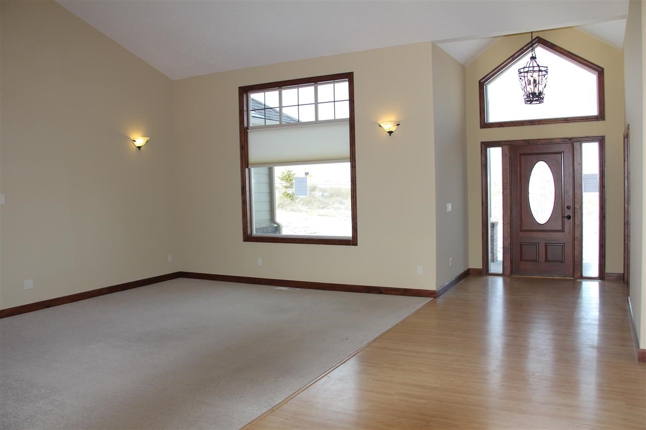 14310 E Farwell Rd - Photo 4