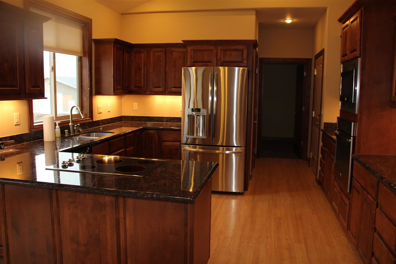 14310 E Farwell Rd - Photo 6