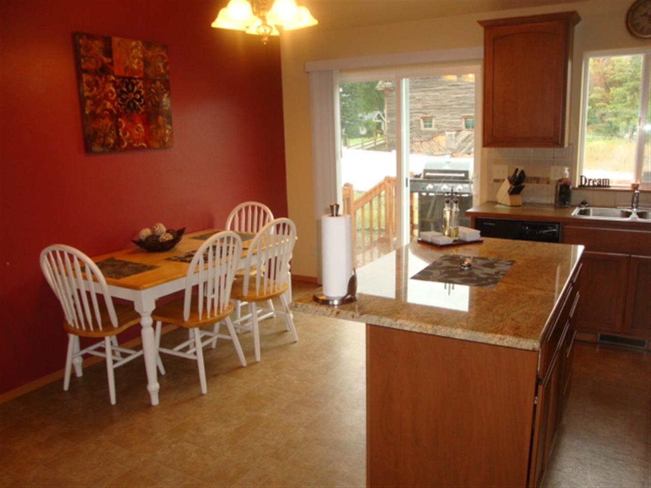 1526 N Coach Dr - Photo 6