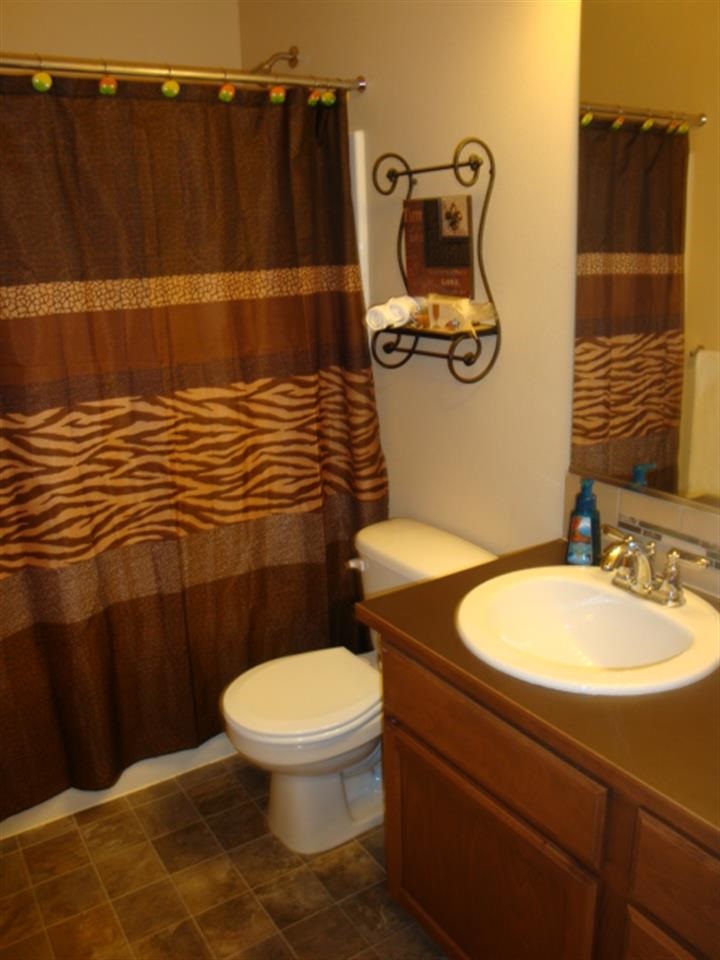 1526 N Coach Dr - Photo 9