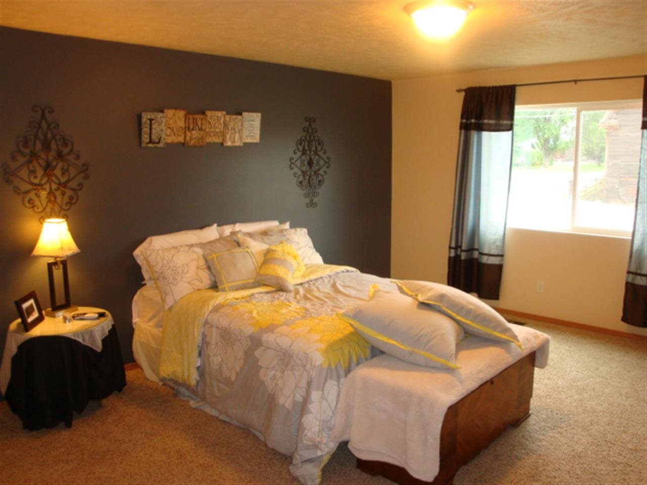 1526 N Coach Dr - Photo 10