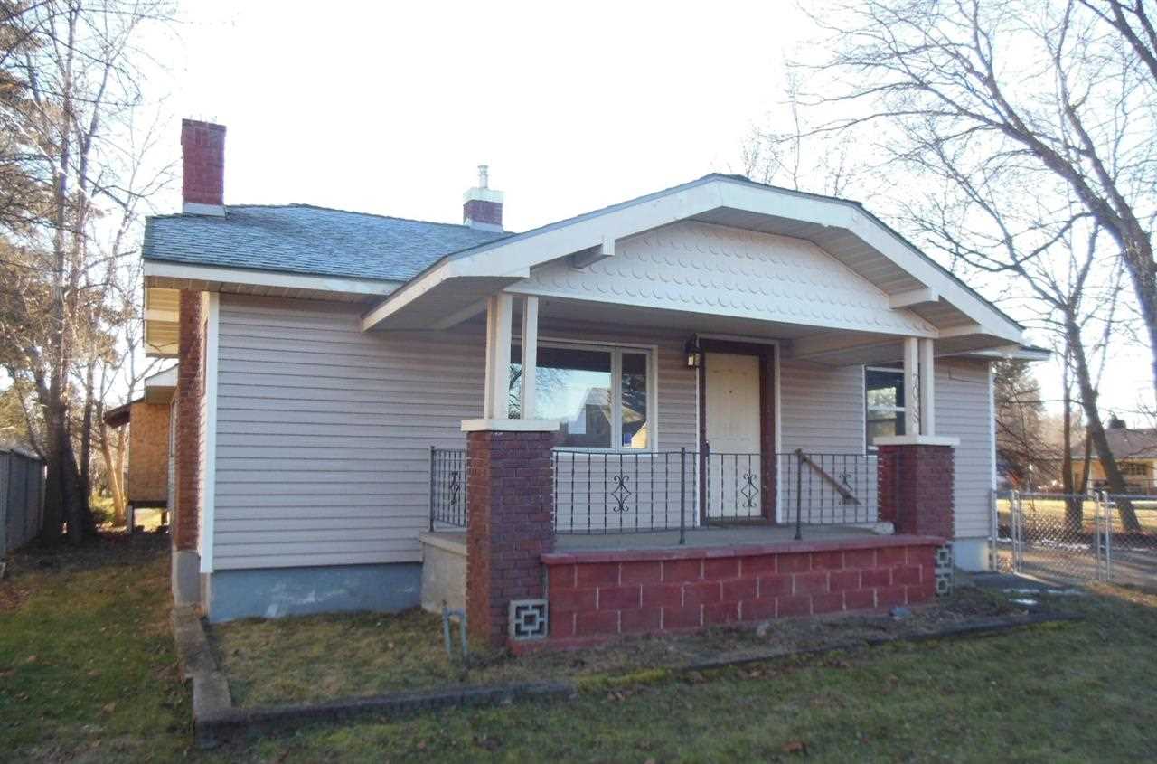 7008 E Carlisle Ave - Photo 1