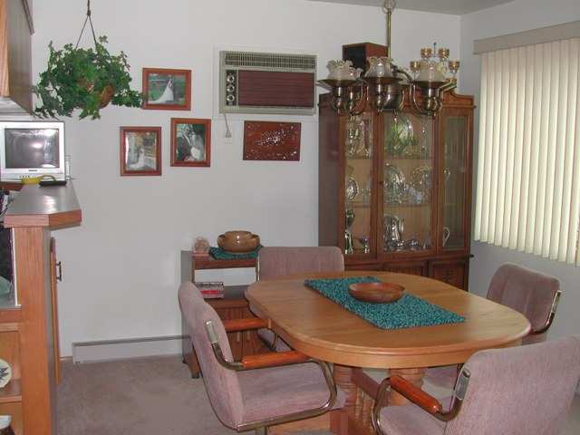 709 S Adams - Photo 4