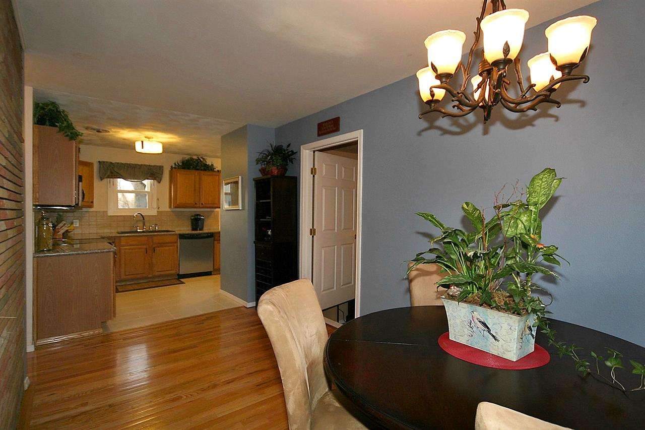 418 S Wilbur Rd - Photo 4