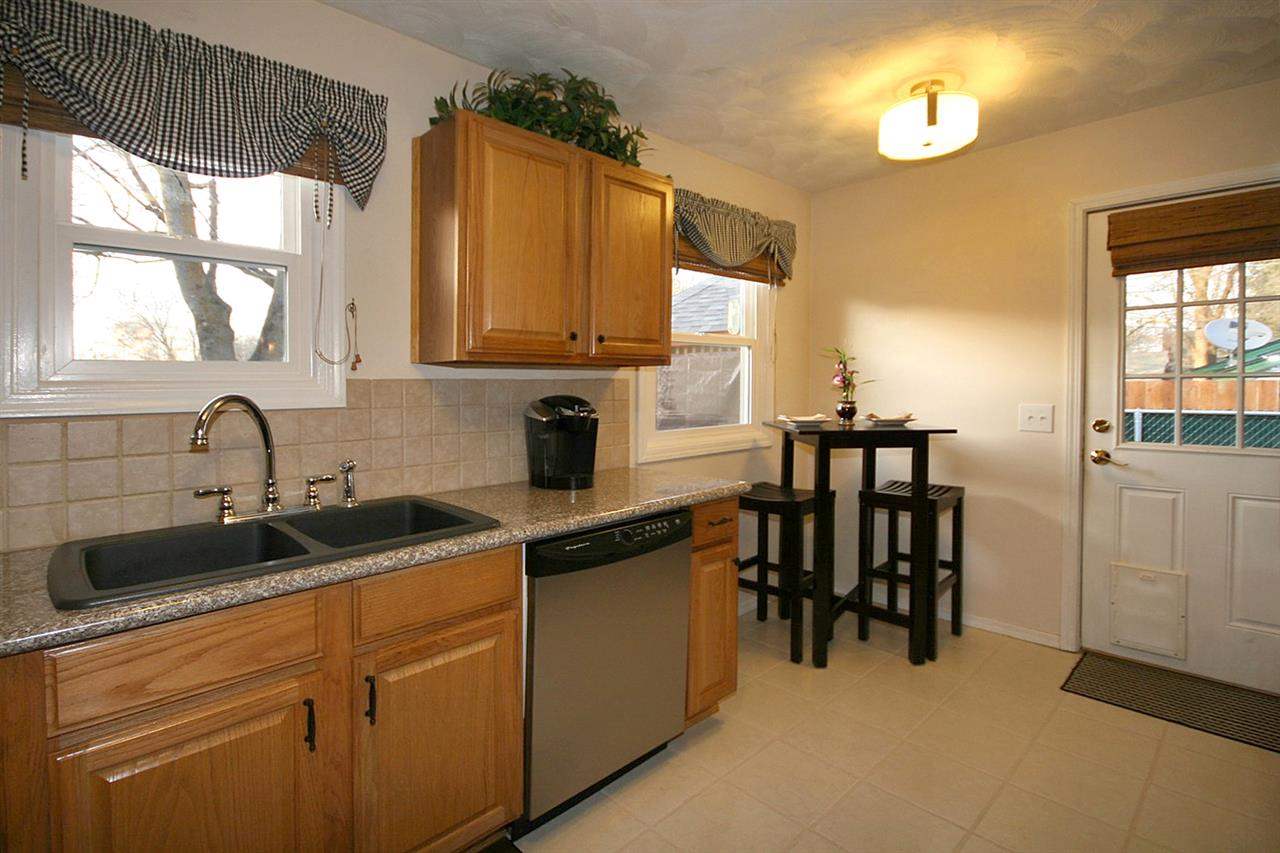 418 S Wilbur Rd - Photo 6