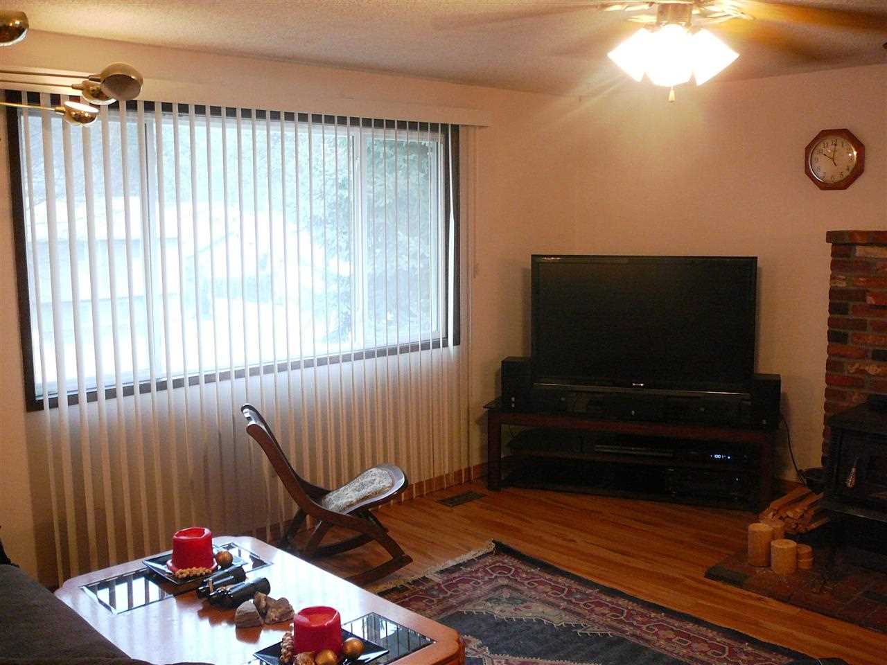 6219 N Cambridge Dr - Photo 3