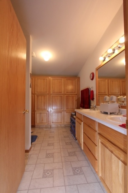 1821 E Carroll St - Photo 13