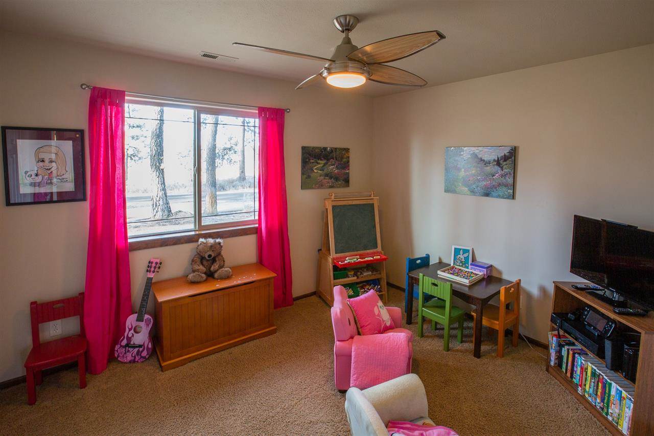 21405 W Blue Heron Rd - Photo 15
