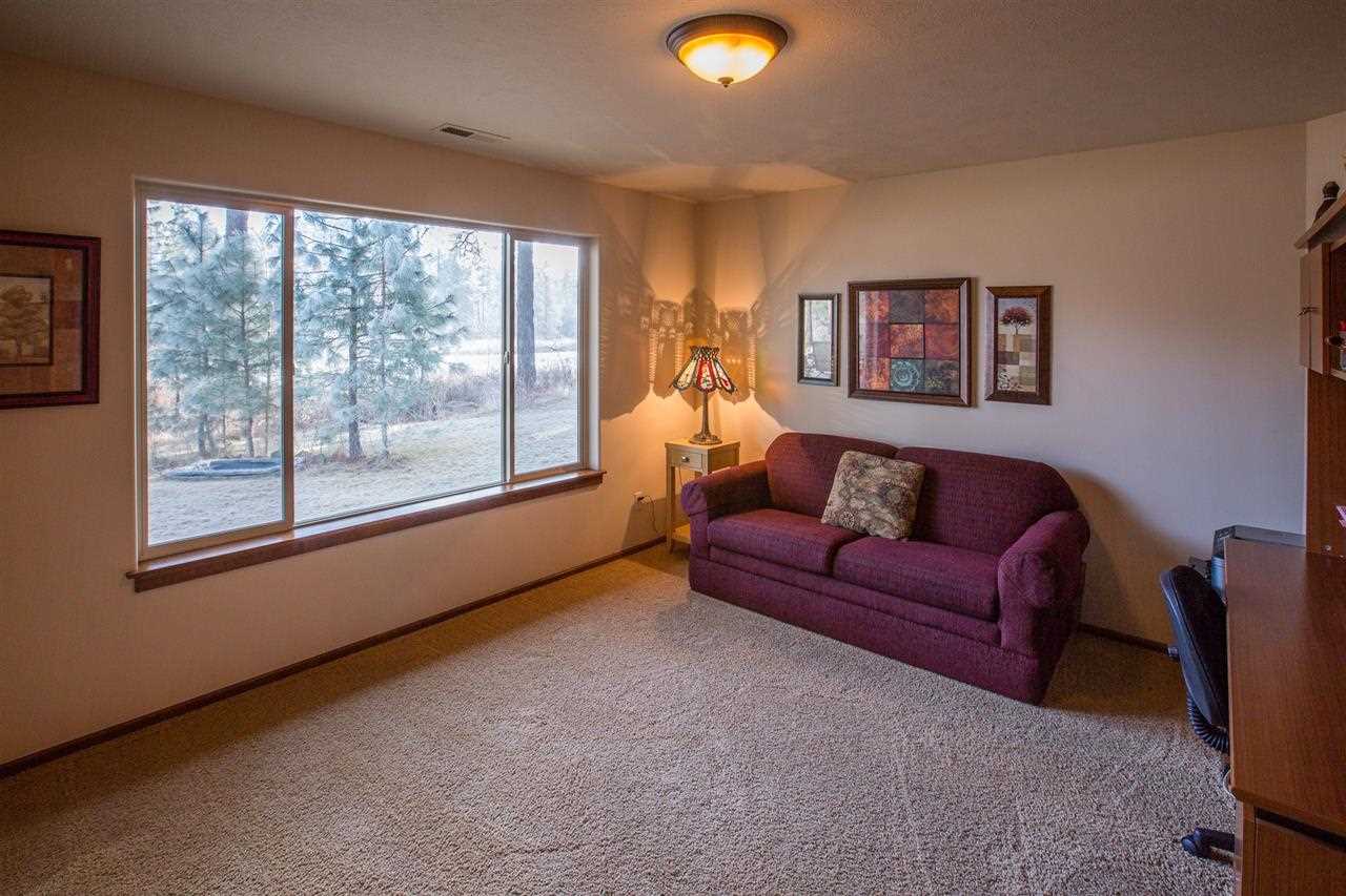 21405 W Blue Heron Rd - Photo 8