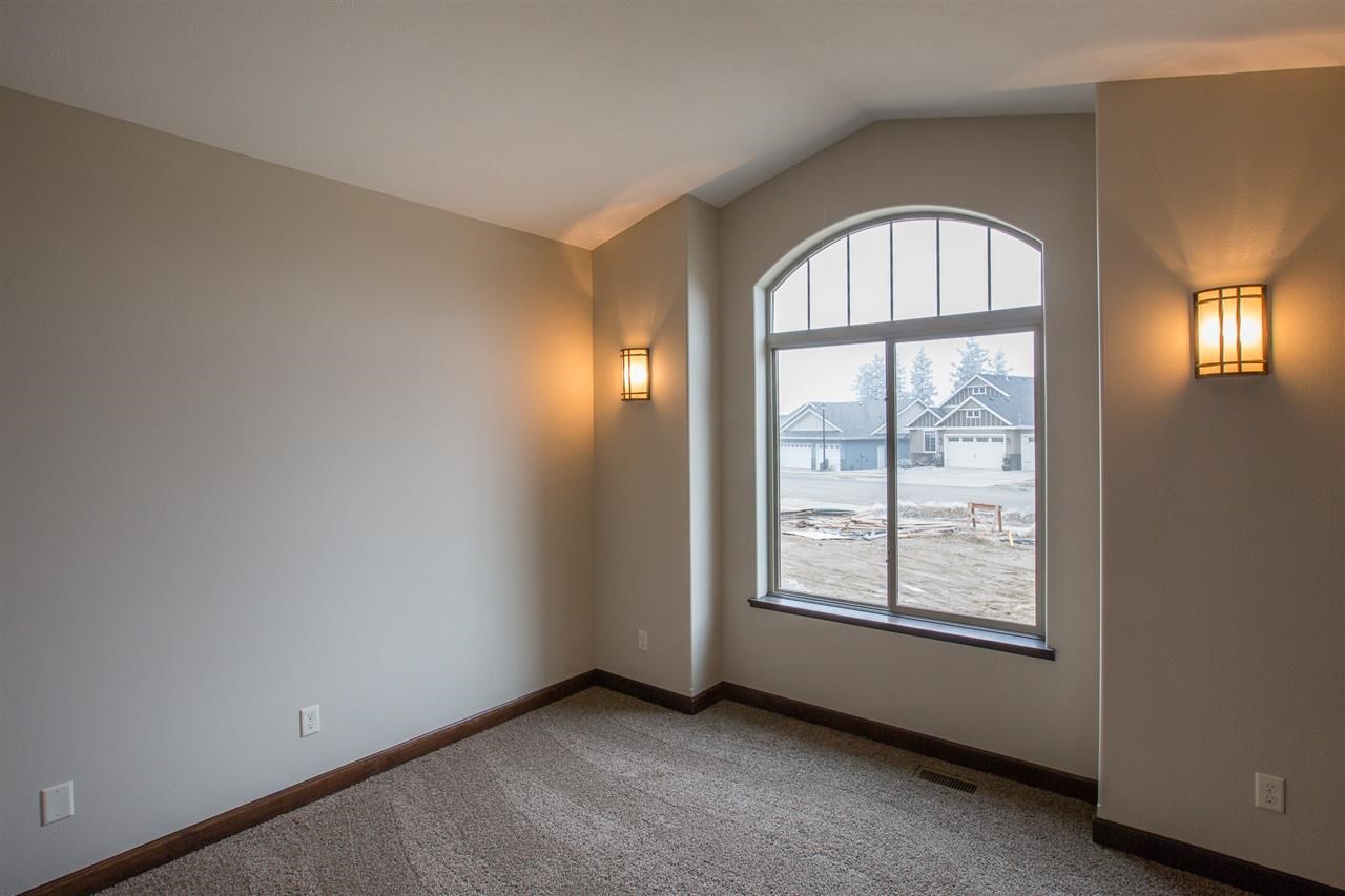 9416 N Sorenson Ct - Photo 12
