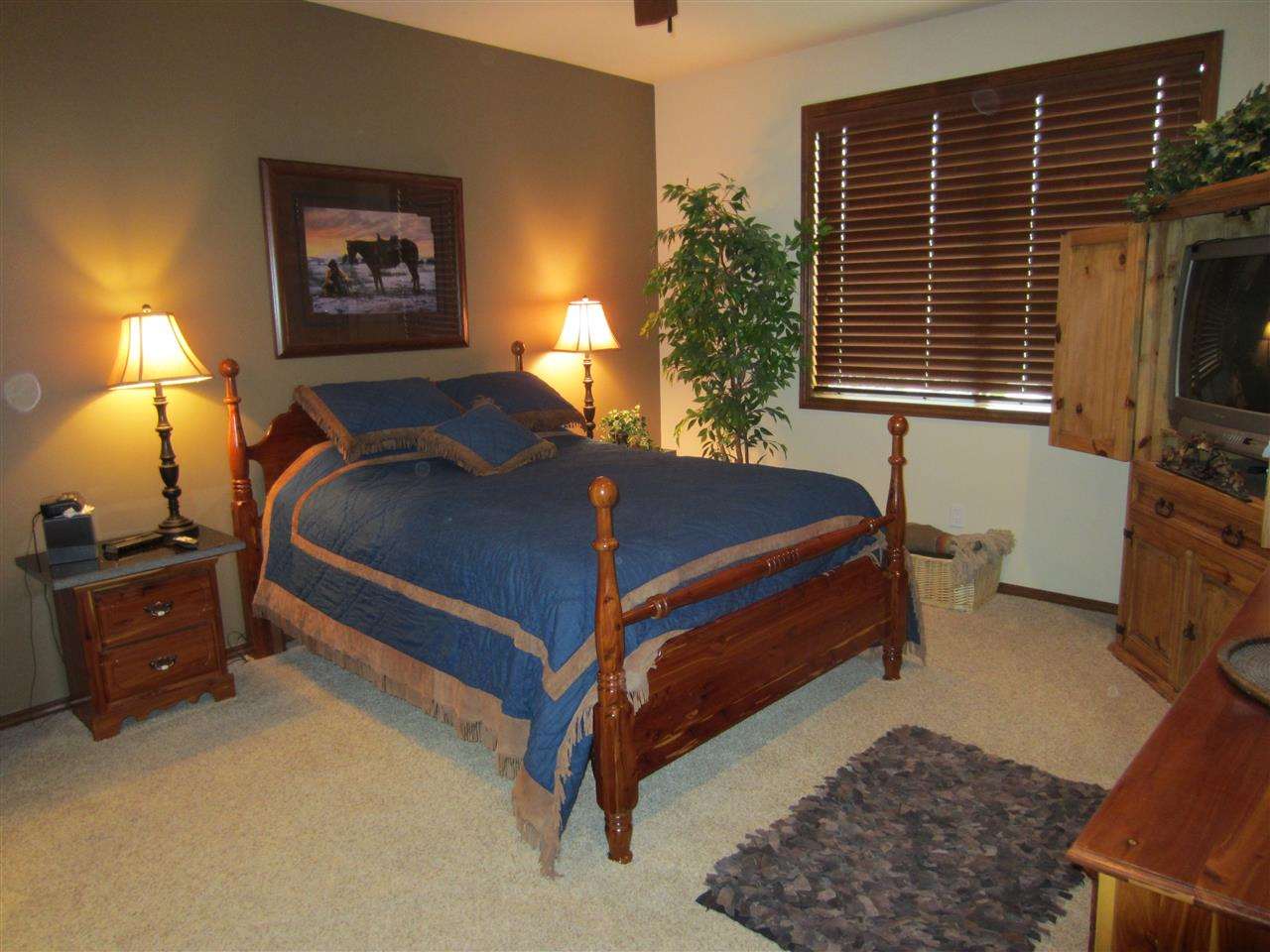 2232 E 51ST Ln - Photo 9