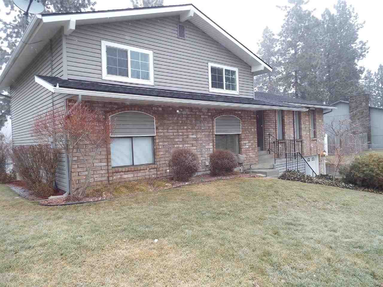 323 E Sierra Ct - Photo 2