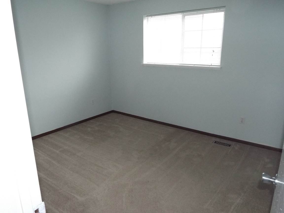 323 E Sierra Ct - Photo 13