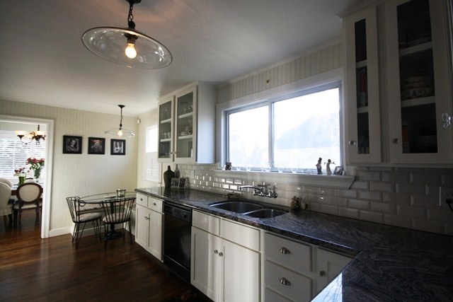 323 N Flora Rd - Photo 4