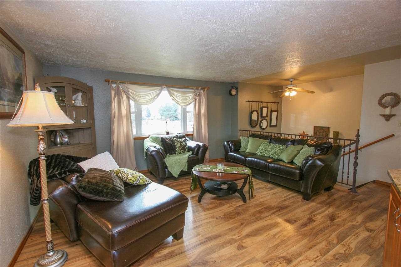 26105 E Olympic Ave - Photo 5