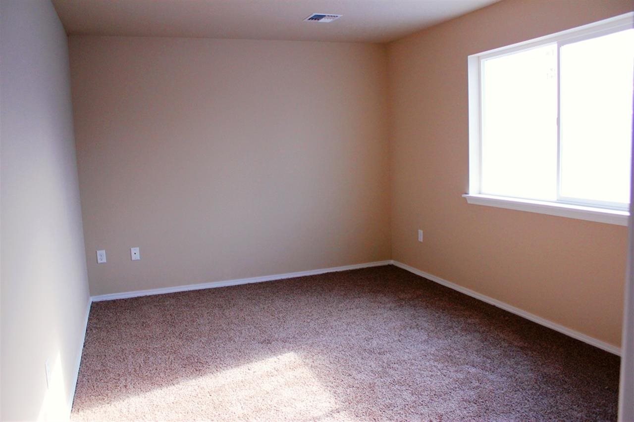 407 N Shamrock Rd - Photo 7