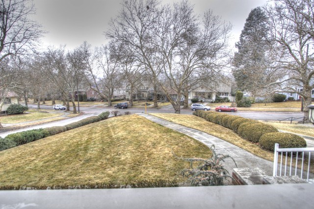 1925 S Oneida Pl - Photo 3